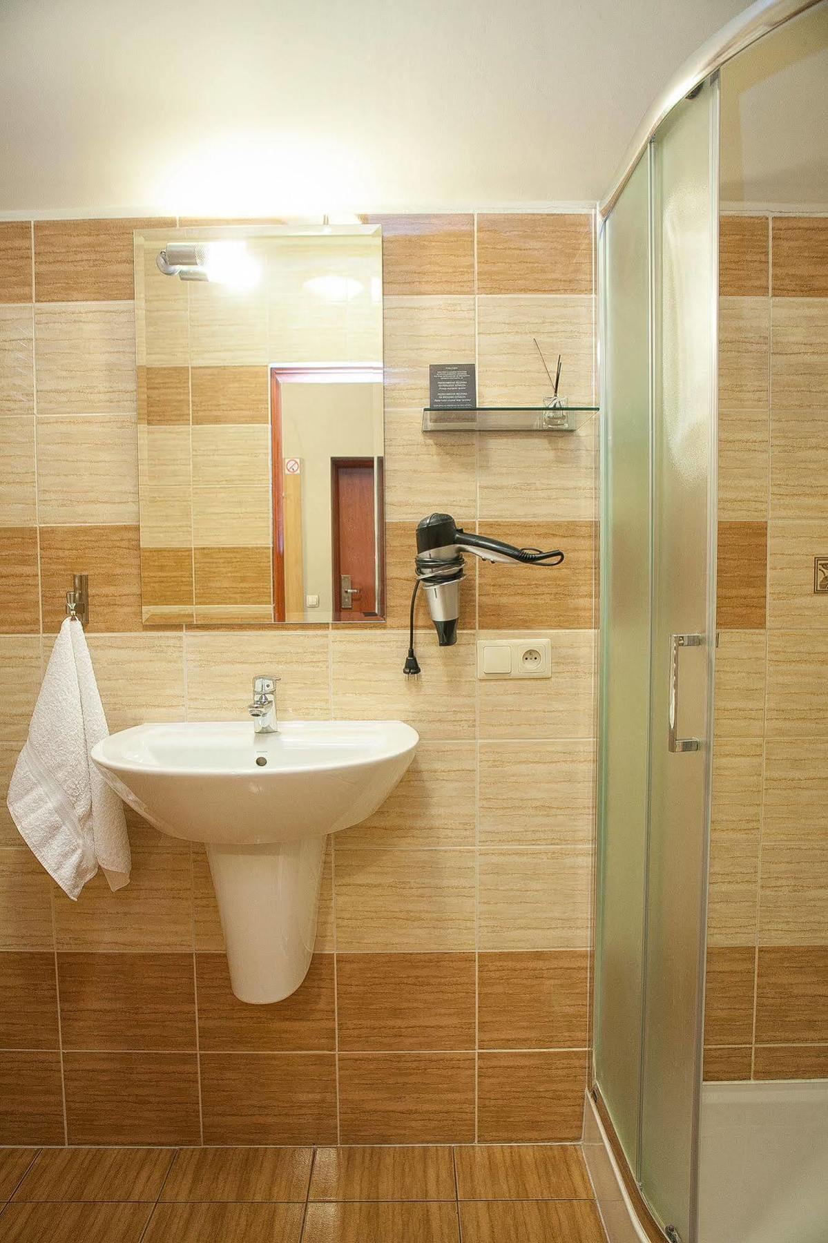 H31 Aparthotel Poznan Exterior photo